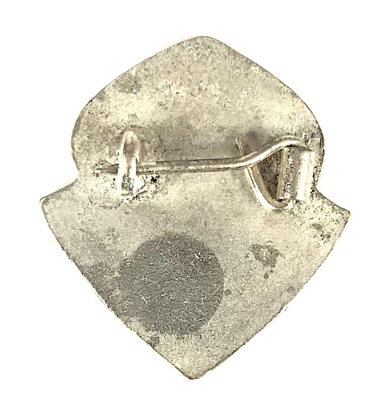 Butlins 1957 Skegness holiday camp fish saxophone badge