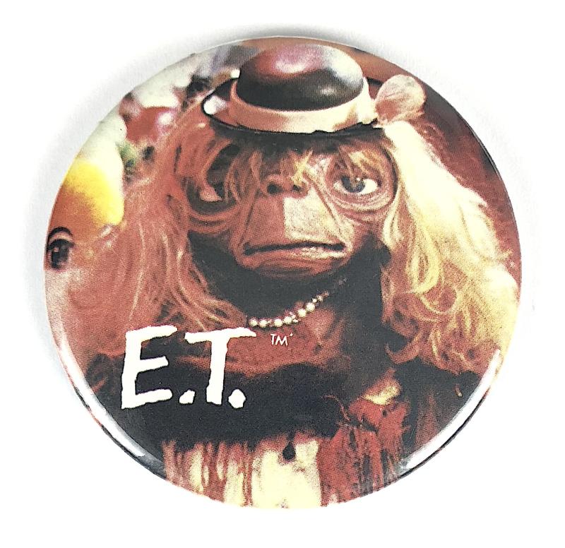 E.T. Extra -Terrestrial Movie 1982 film promotional badge