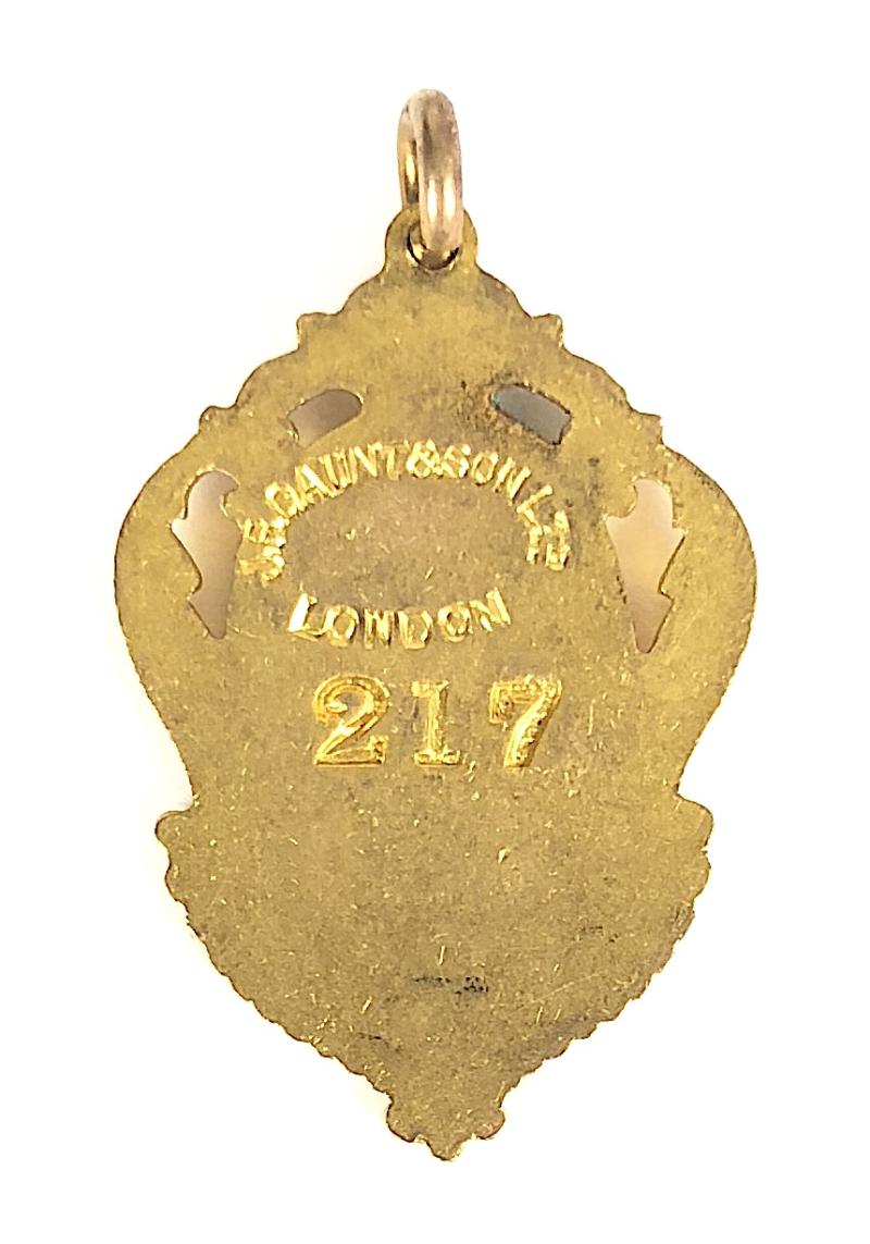 1908 Sandown Park Racecourse Edwardian Gentlemans horse racing club badge