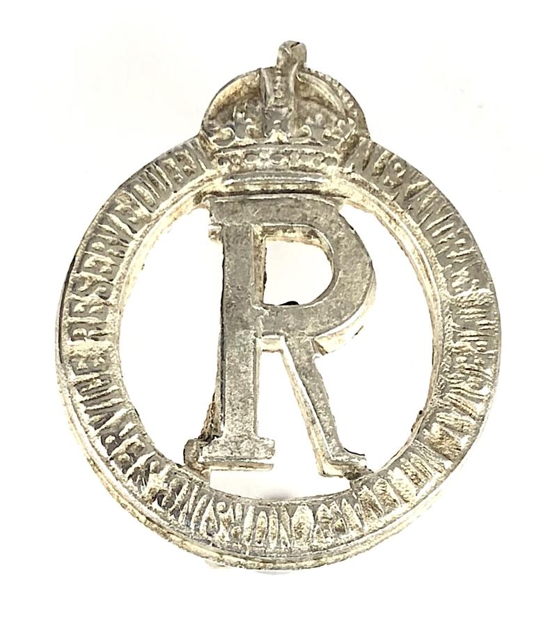 Queen Alexandras Imperial Military Nursing Service Reserve cap / collar badge