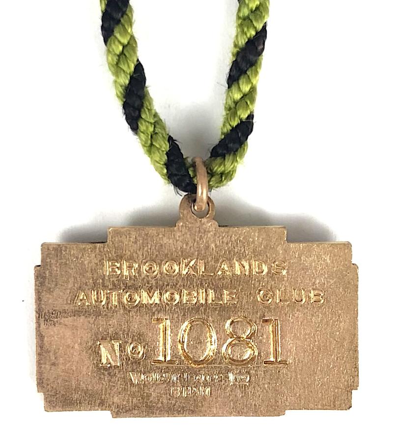 Brooklands Automobile Racing Club BARC 1937 membership badge & guest
